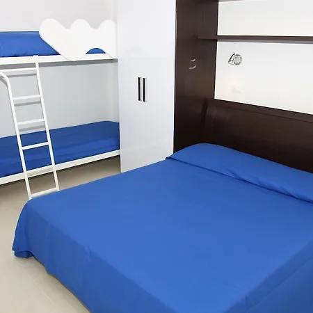 Residence Equilio Family Apartments Lido di Jesolo Room photo