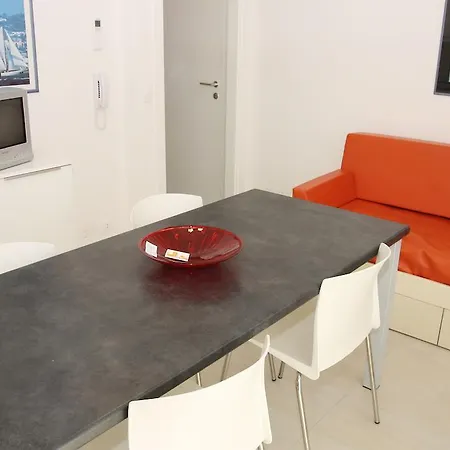 Residence Equilio Family Apartments Lido di Jesolo Room photo